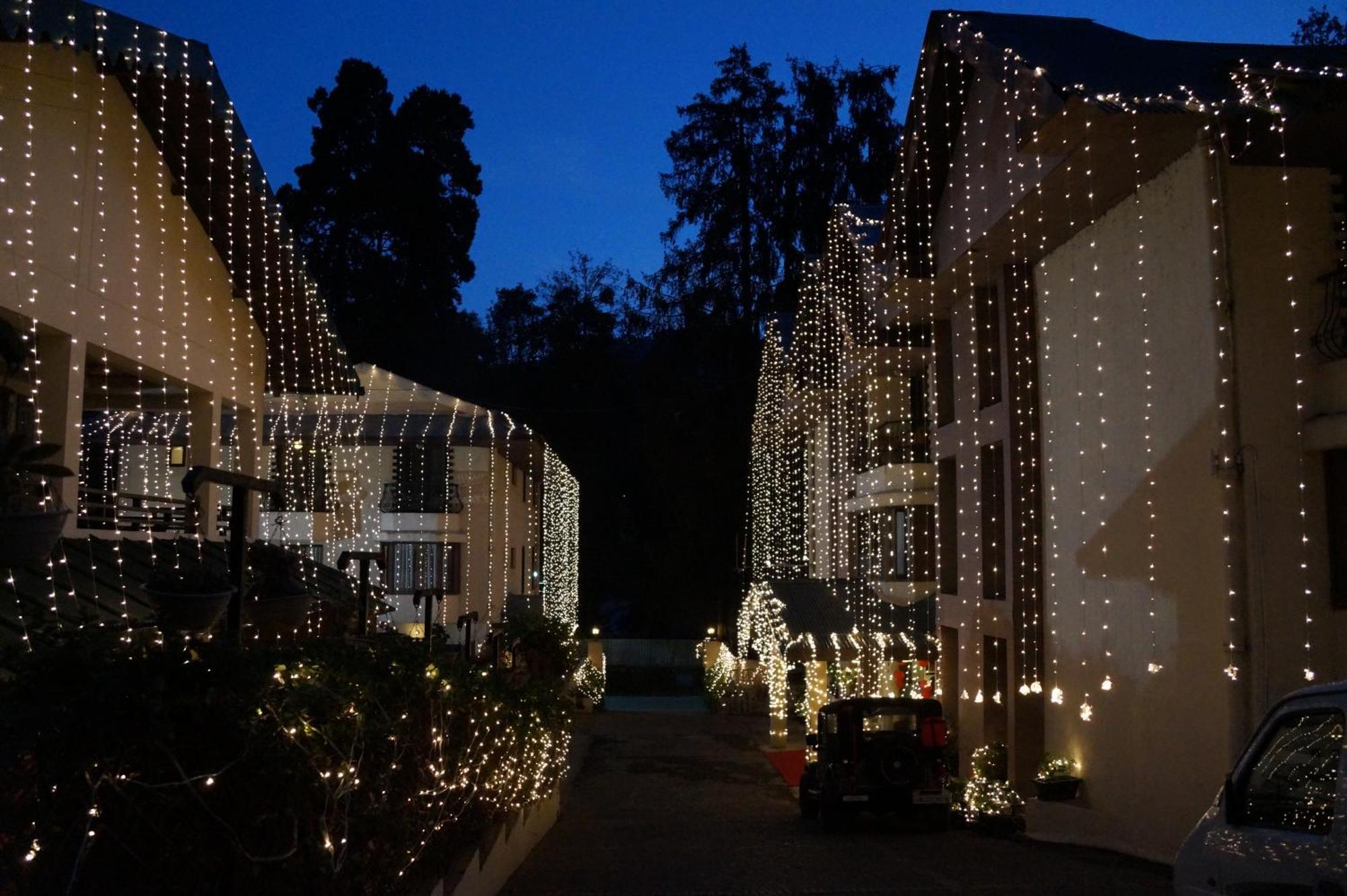 Vikram Vintage Inn Nainital Eksteriør billede